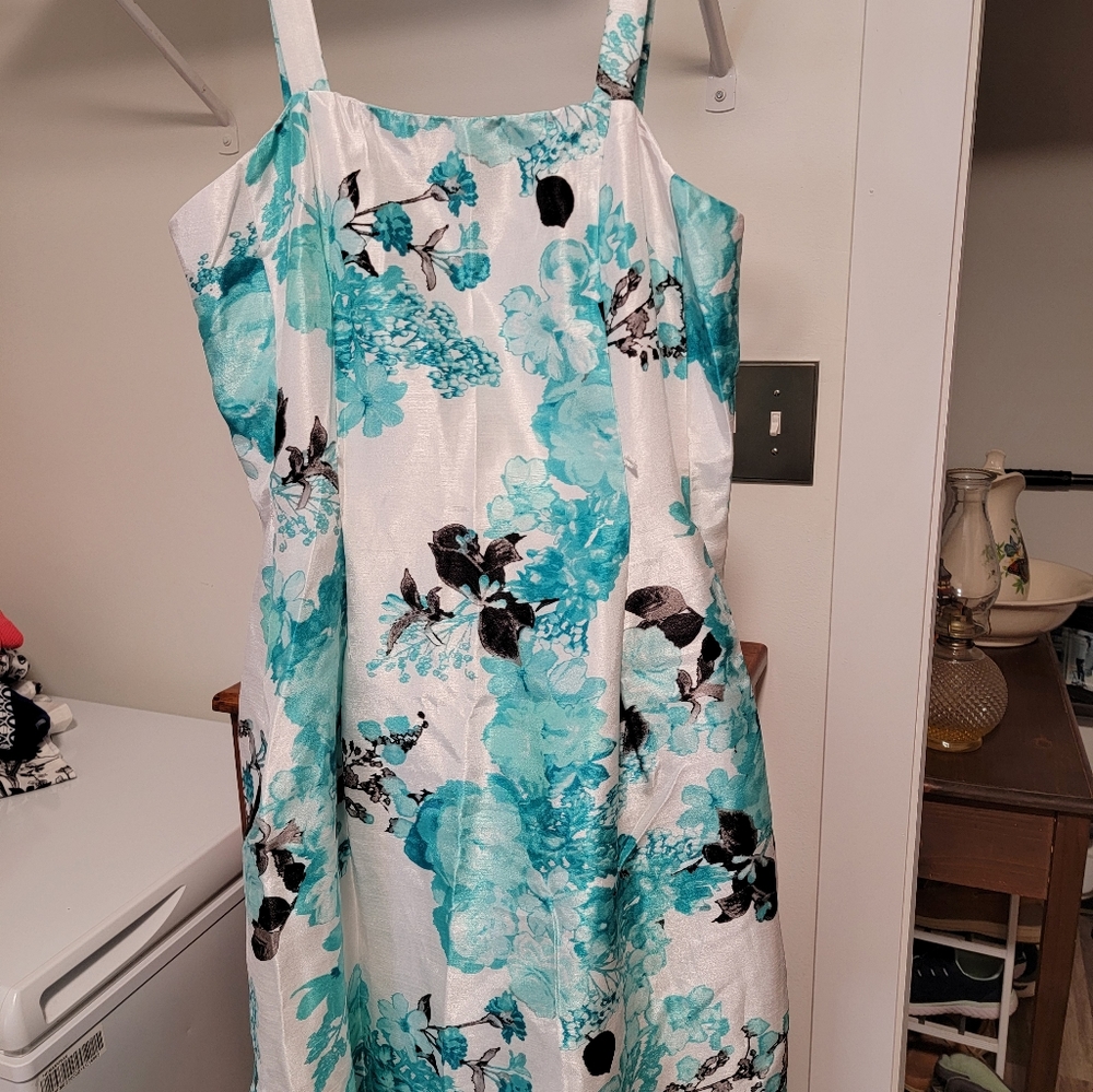 Sun dress